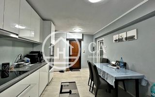 Apartament de vânzare cu 3 camere în zona Rogerius, Oradea - Poză 3