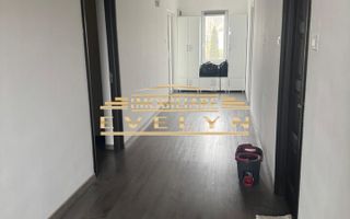Casă de vânzare – zonă liniștită , priveliște deosebită - Poză 3