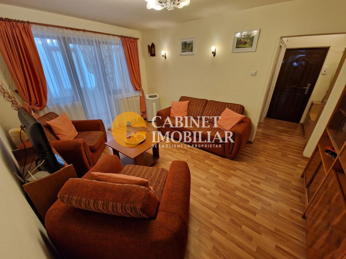3 Camere Semidecomandat- Etaj intermediar-Zona Alexandru cel Bun - Poză 3