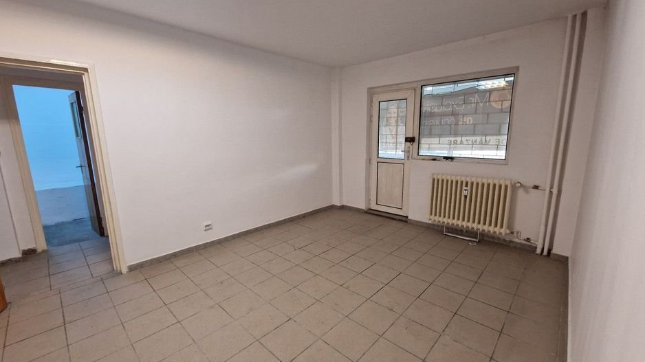 Spatiu comercial, parter Sos Oltenitei, 51 mp utili - Poză 3