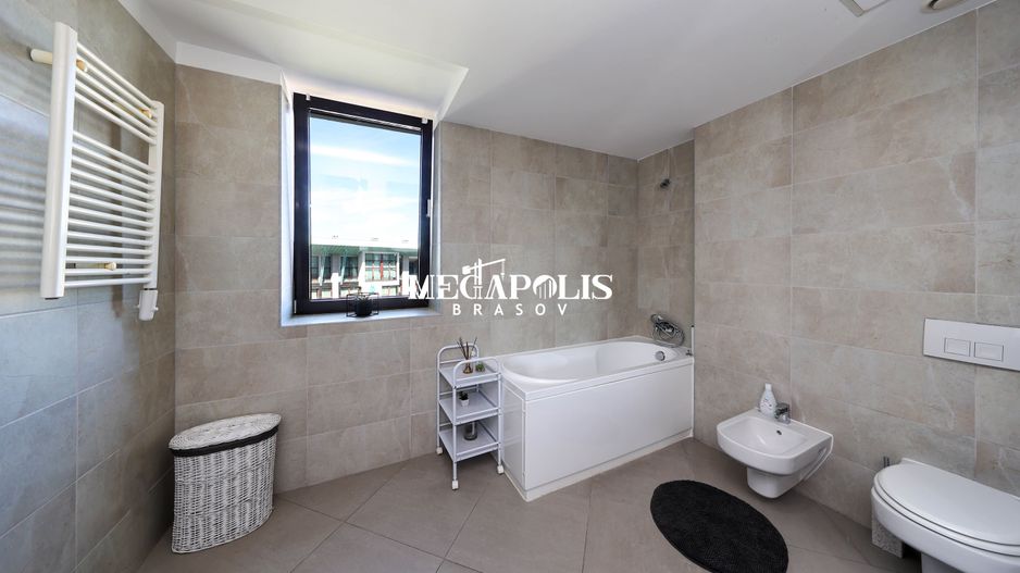 Apartament de Lux | Poiana Brașov | 2 Parcări Subterane | Investiție - Poză 18