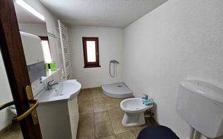 Casa S+P+M, 9 camere, ideala pentru birouri sau clinica, zona Centru - Poză 24