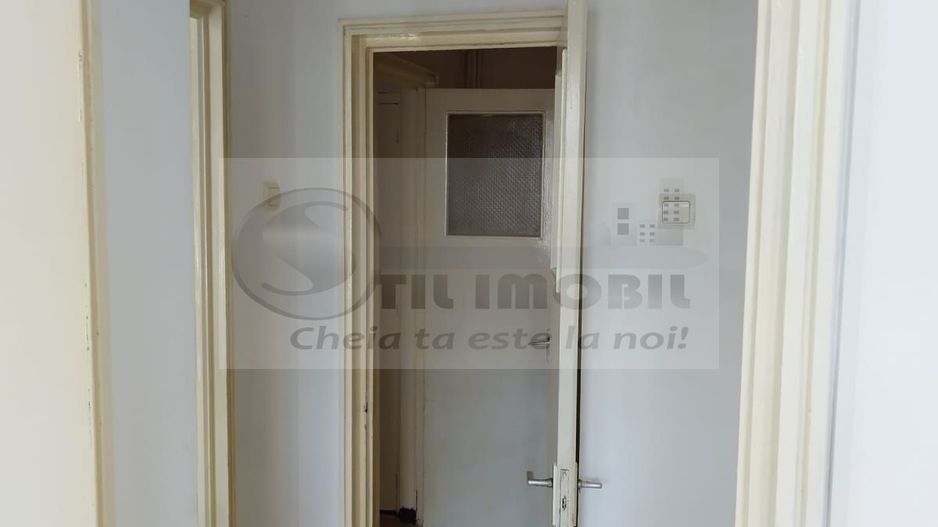 Apartament 2 Camere PIATA UNIRII - 500 euro - Poză 18