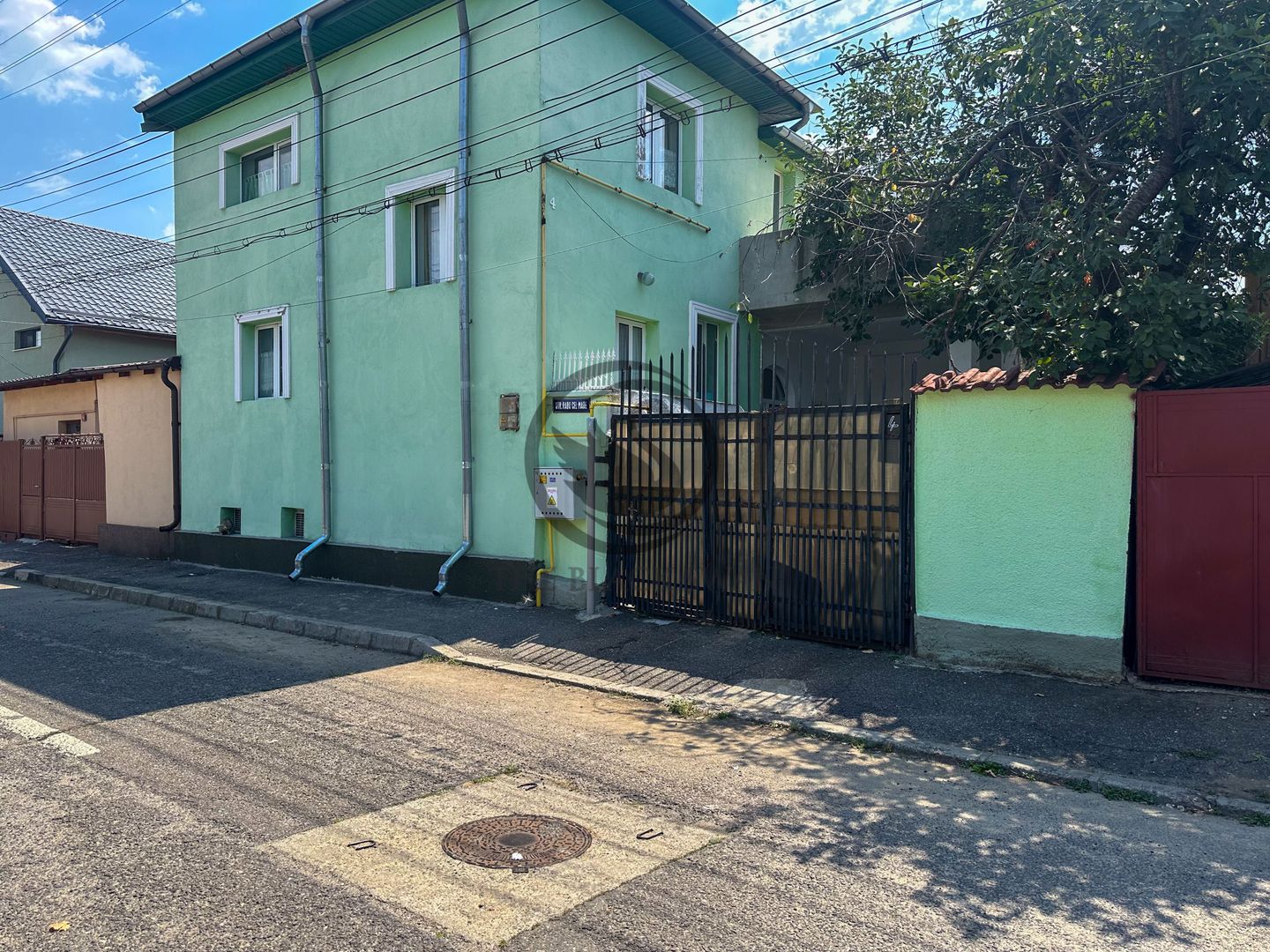 Casa de vanzare cu 4 camere | Zona Afi Palace, Ploiești | Comision 0% - Poză 1