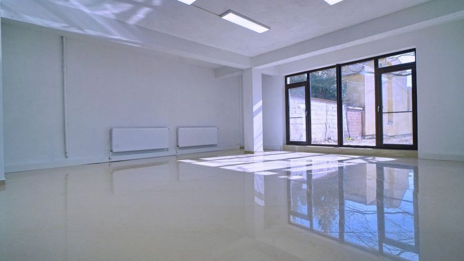 Inchiriere spatiu pentru birouri, cabinete, Negru Voda stradal - Poză 7