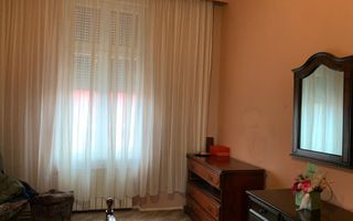 Casa versatila   P+E+M in zona  isorica Sinaia - Poză 32