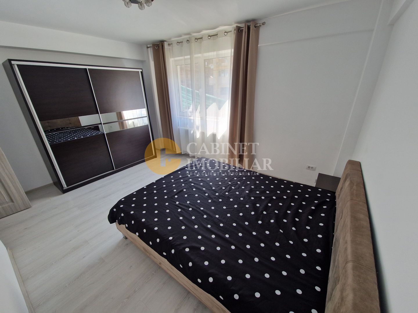 2 CAMERE DECOMANDAT - MOBILIAT/UTILAT  - BLOC NOU-  ZONA PLATOU GALATA - Poză 2