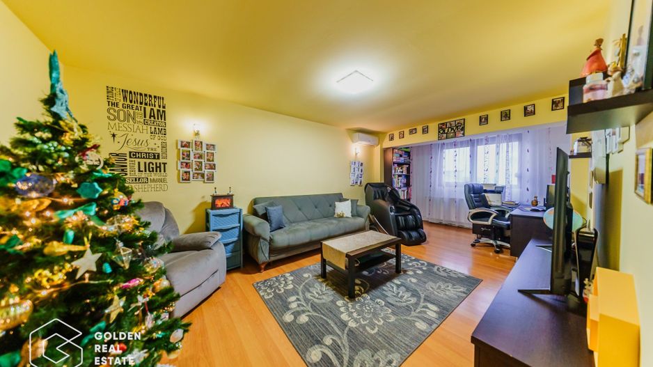 Apartament 4 camere, decomandat, etaj 2, Micalaca, str Fratiei - Poză 2