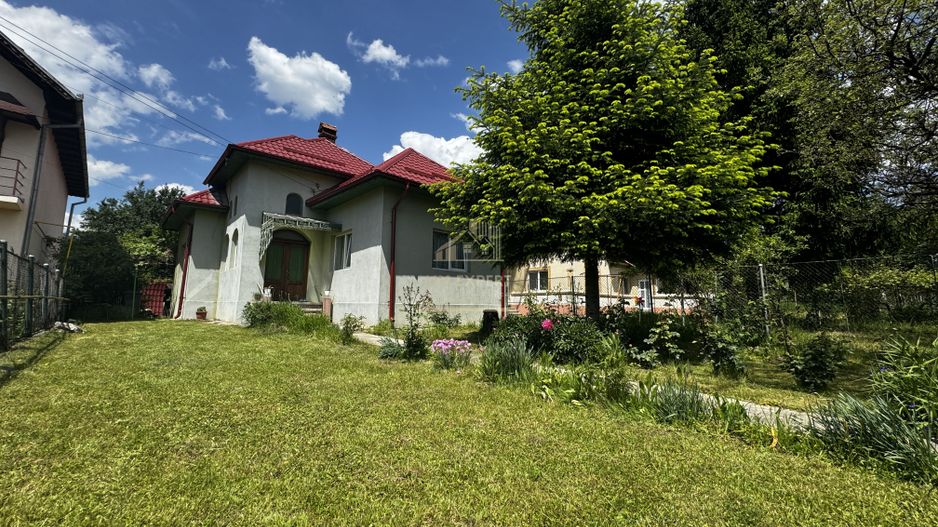 CASA CAMPULUNG, 128 MP, TEREN 639 MP - Poză 2