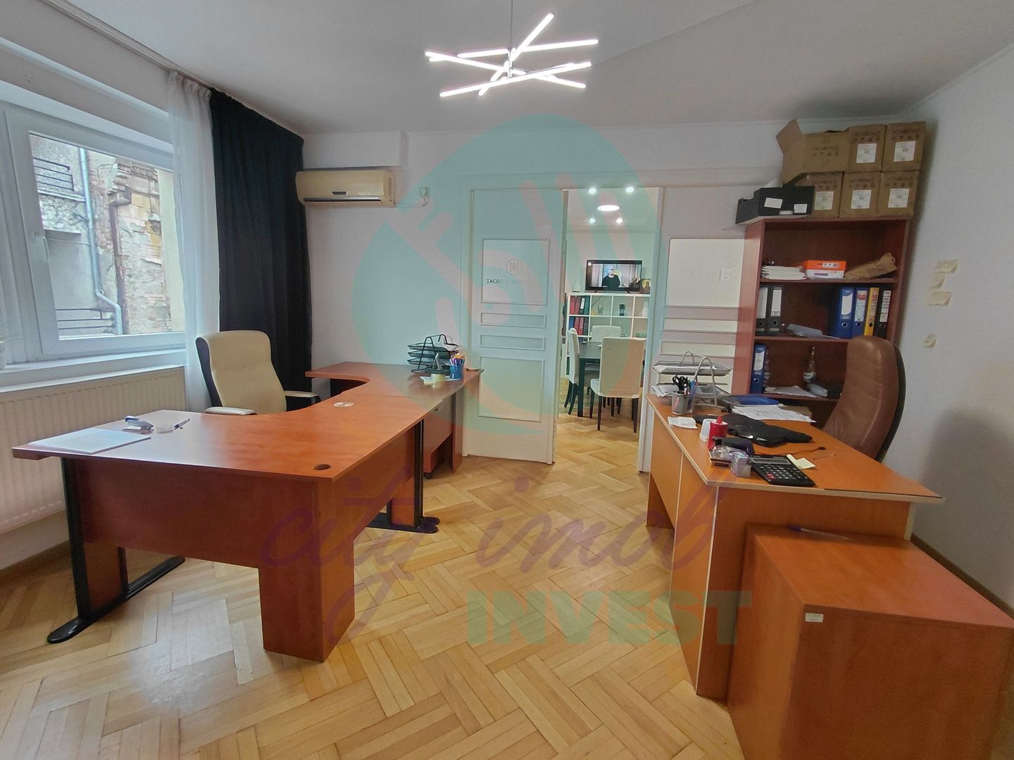 Interbelic 1934 | 4 camere, 4 balcoane, centrala | Piata Sf. Stefan - Poză 21