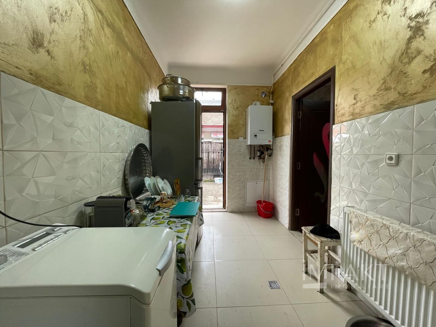 Casa Semicentrala cu Posibilitate de Mansardare! - Poză 7