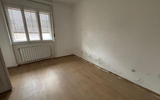 Casa pe parter cu acces auto - Poză 11