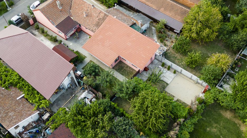 Casă cu 7 camere și 2 băi in Grădiște - Poză 6