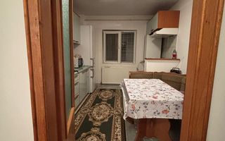 Aradului-Torontalului | 3 camere | Decomandat | Centrala Proprie | 2 bai - Poză 4