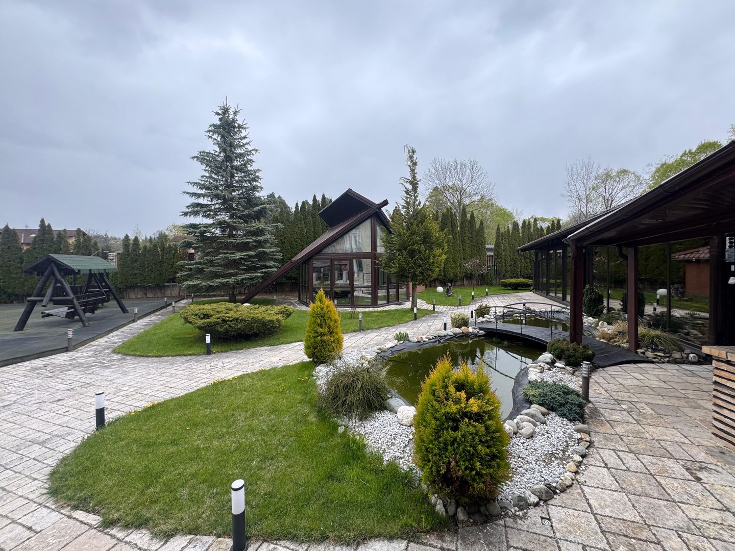 Pensiune deosebită în Bran || priveliște panoramică, facilitati premium - Poză 42