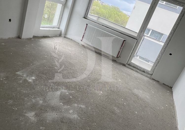 Apartament decomandat - Poză 1