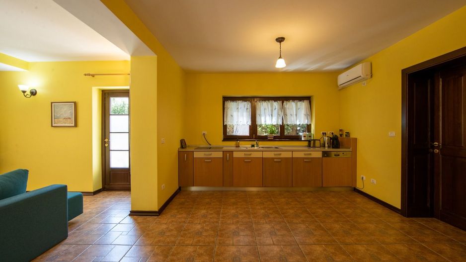 Apartament in VIla - Poză 6