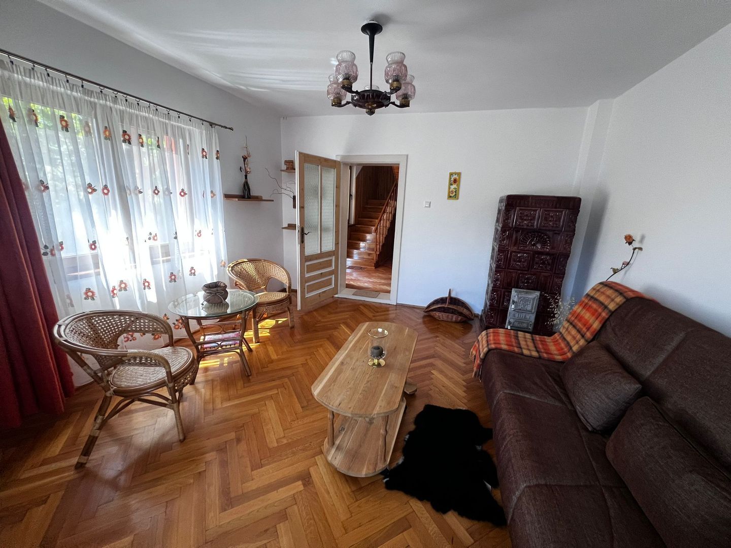 Ocazie unică! Casă de vânzare în stațiunea Covasna! - Poză 7