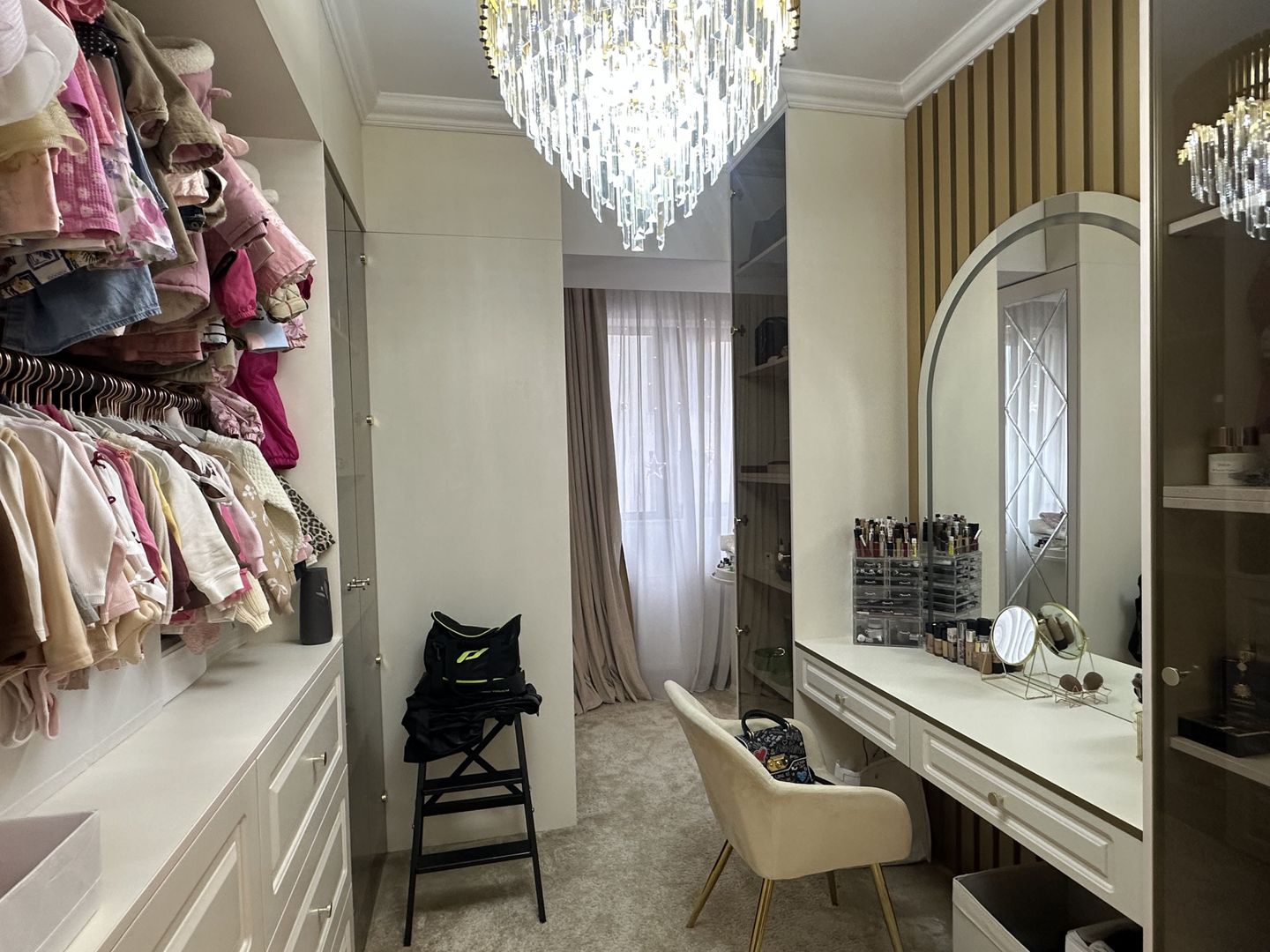 Apartament spectaculos cu 3 camere, 100 mp utili +terasă impresionanta - Poză 14