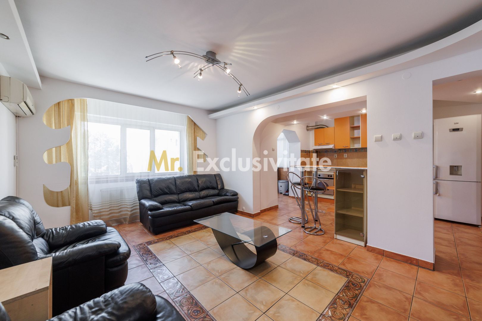 APARTAMENT 3 CAMERE DE INCHIRIAT – ETAJ 2 | DECOMANDAT |  POPA SAPCA - Poză 1