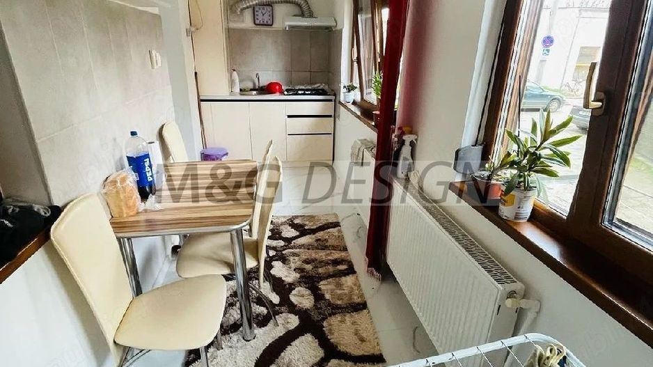 Apartament 3 camere lipovei parter cu balcon - Poză 7