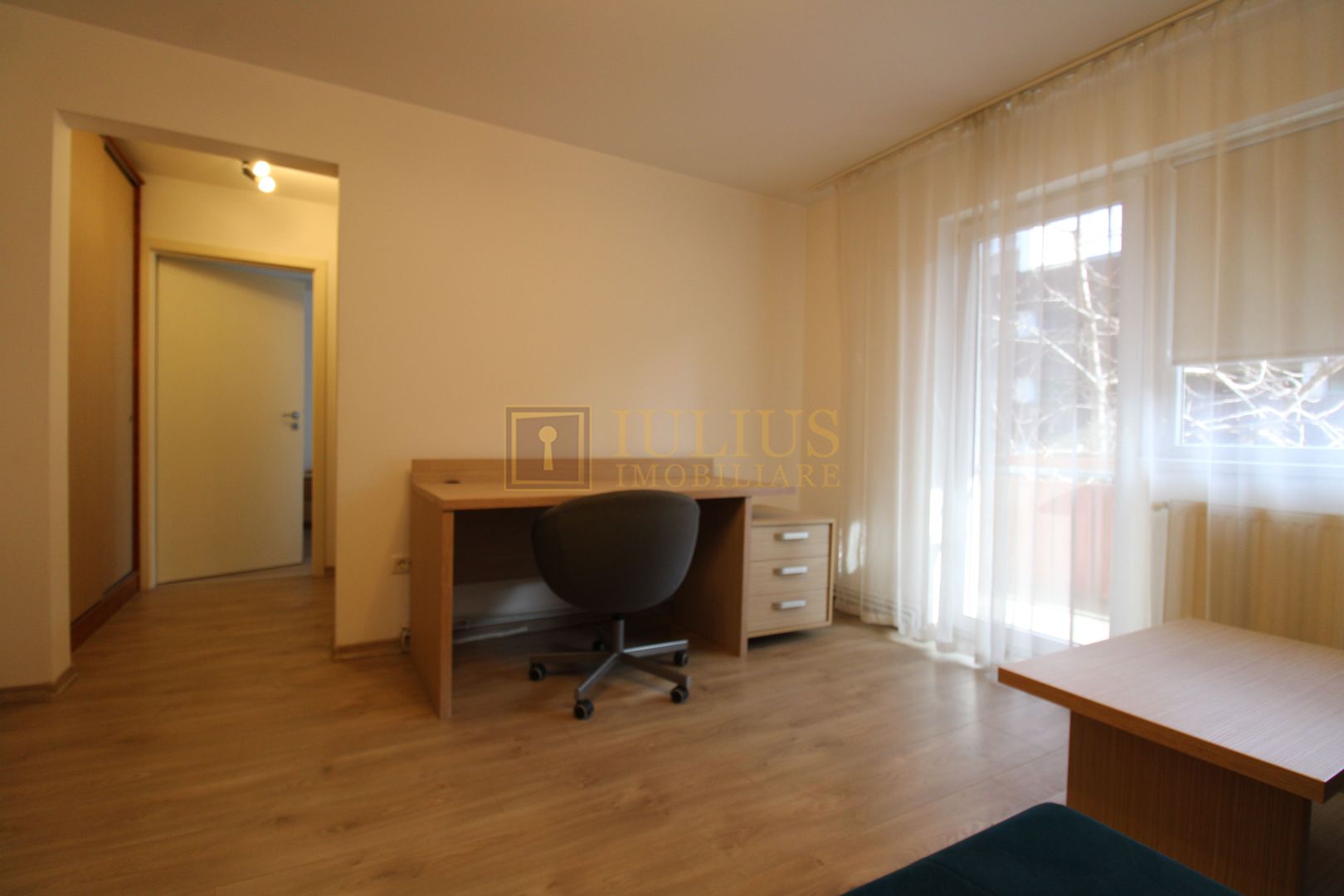 Peste drum de Iulius Mall/Town; centrala proprie, modern amenajat. - Poză 4