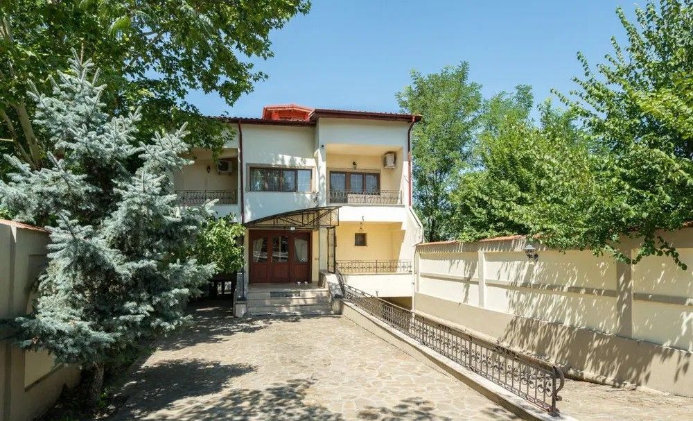 Vila exclusivistă de inchiriat | pe malul lacului Snagov - Poză 17