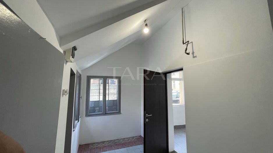 De vânzare imobil situat semicentral - Poză 5