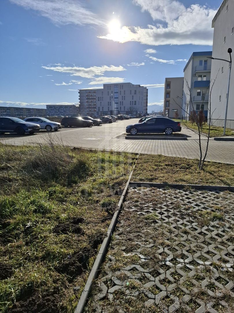 TEREN INTRAVILAN PENTRU CONSTRUCTIE BLOCURI-20000 MP, ZONA CALEA SURII MICI - Poză 4