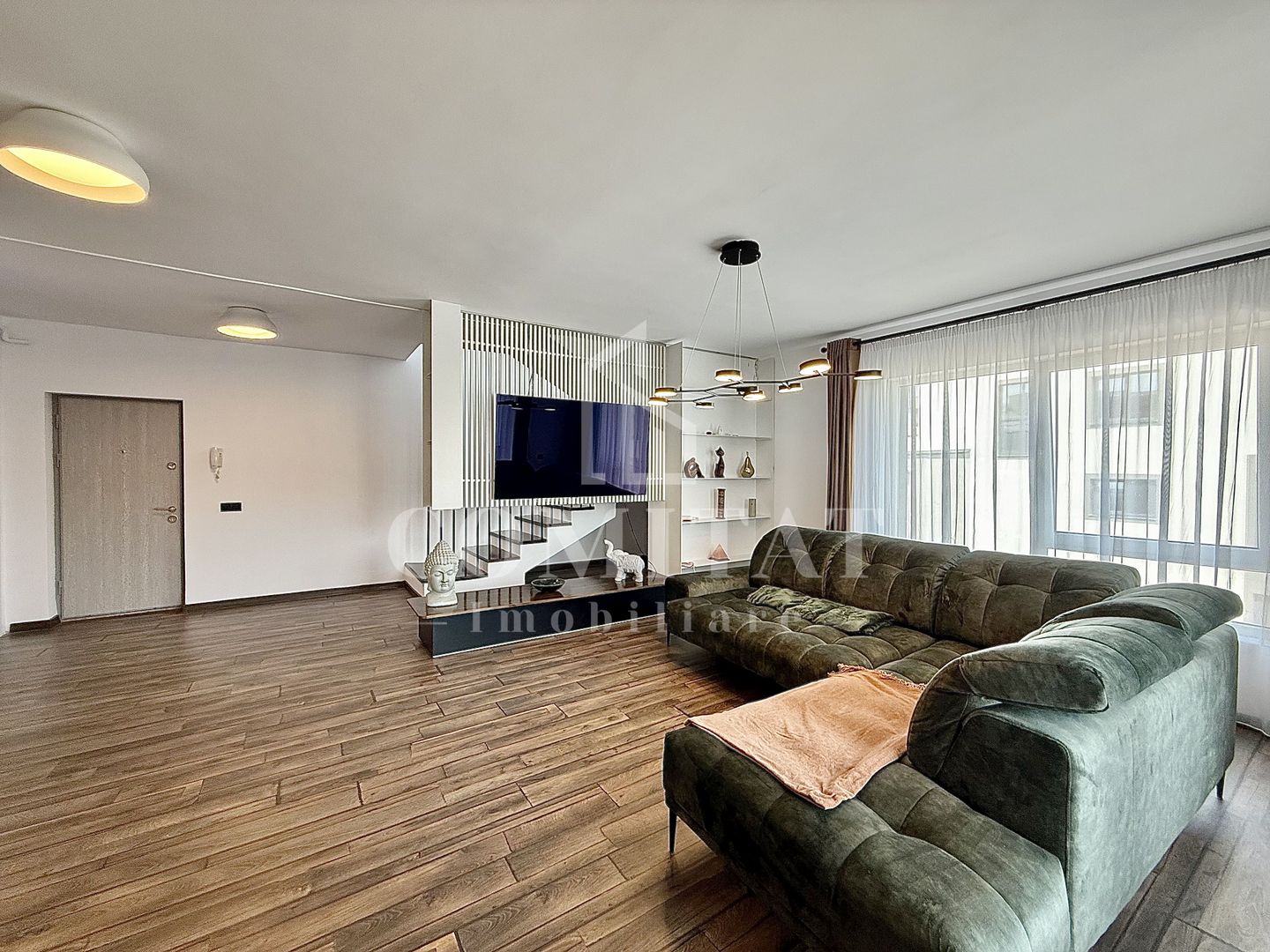 0% comision | Penthouse cu terasă tip rooftop - Poză 1