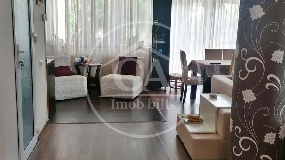 Casa de vânzare cu 6 camere in Episcopia, Bihor - Poză 8