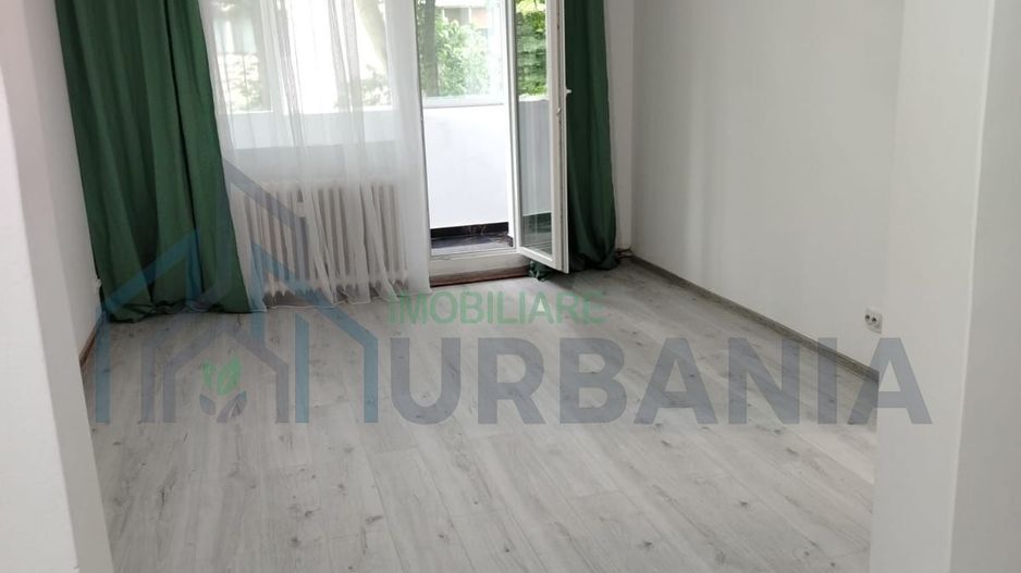 Apartament 3 camere, decomandat circular, Tătărași, etaj 2/4, bloc fără risc seismic - Poză 1