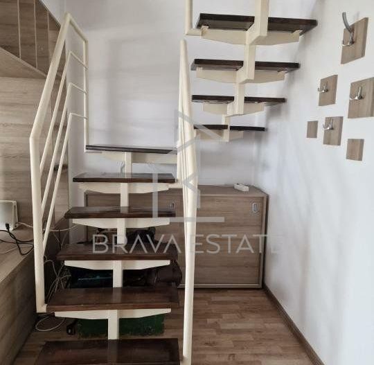 Apartament 2 camere, mansarda, în zona Edgar Quinet - Mănăştur - Poză 8