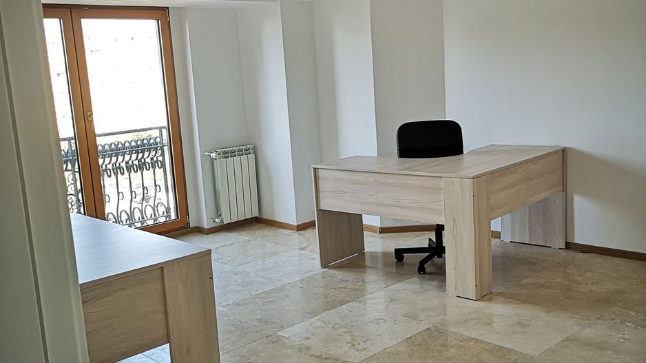 Birou Piata Alba Iulia - Poză 7