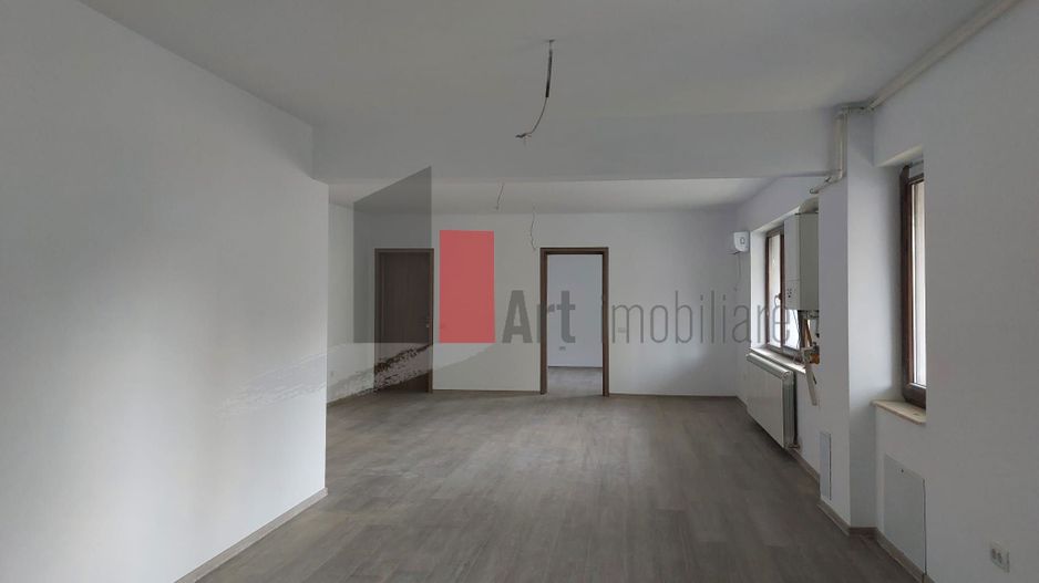 Birou in P-ta Alba Iulia, imobil 2024, PRIMUL CHIRIAS, FARA MENTENANTA - Poză 1