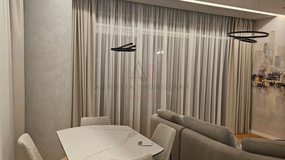 3 Camere Up Site | Parcare Inclusa - Poză 4