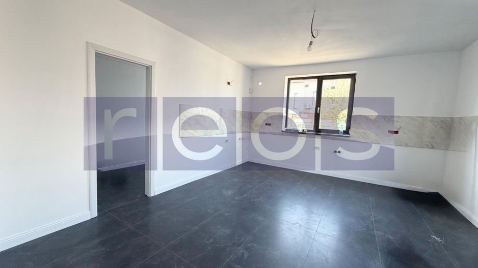 VILA INDIVIDUALA P+1+M | 284 MP UTILI | 5 DORMITOARE | ZONA BUCURESTII NOI - Poză 8