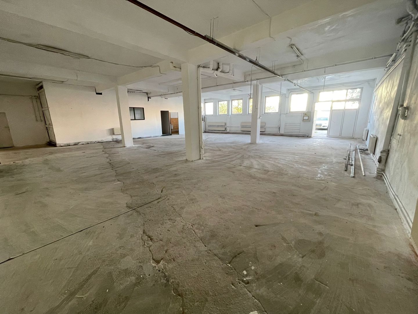 Spatiu industrial I 300 mp I Depozitare  I Productie - Poză 1