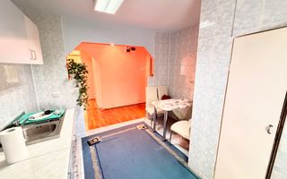 Apartament cu 3 camere, 2 bai, 73 mp in Manastur, zona Big ! - Poză 5
