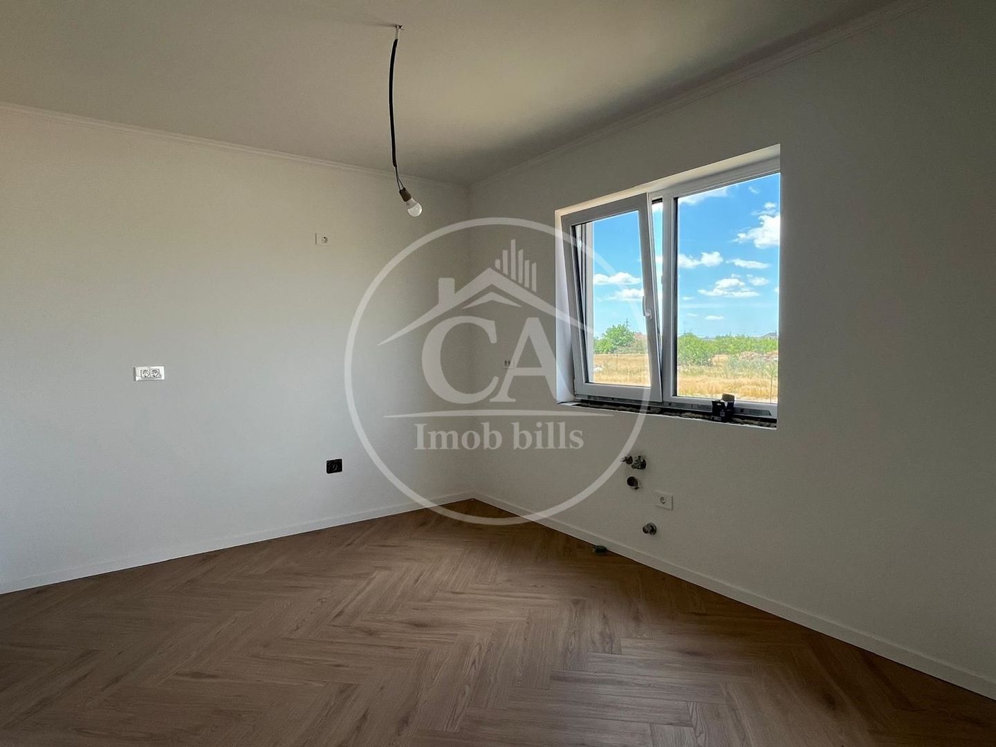 Casă de vânzare cu 4 camere în Santandrei , Bihor - Poză 12