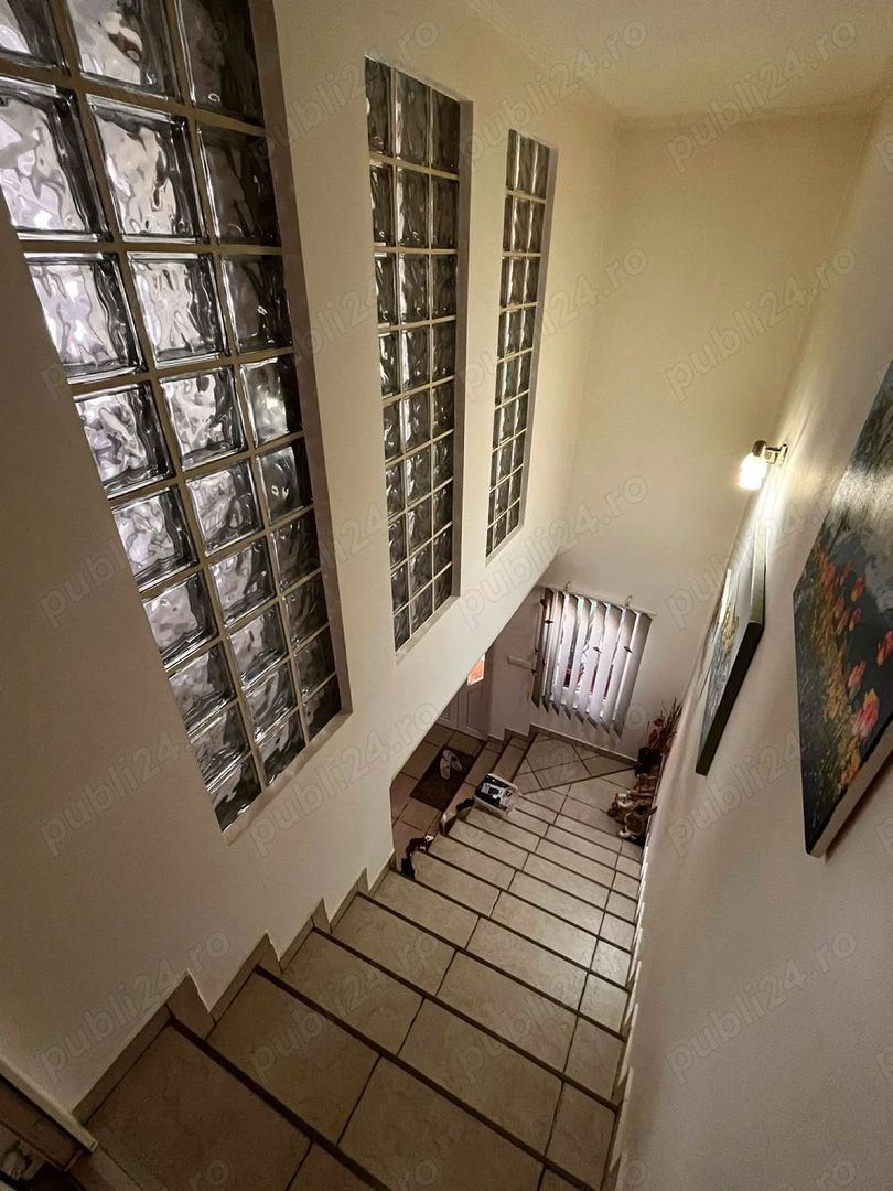 BRASADAS vinde proprietate cu 2 case 5 cam 6 ari Botizului. - Poză 2