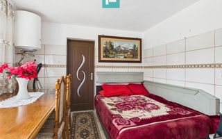 Casă renovată cu teren generos lângă Ususău - Poză 3