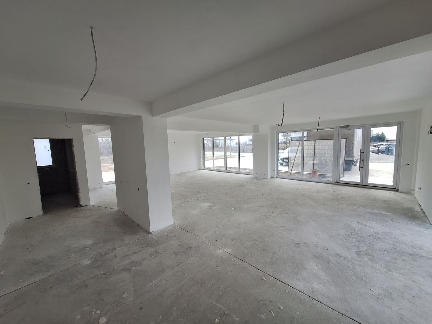 Spatiu Comercial Tunari Otopeni Bloc Nou Vanzare / Inchiriere - Poză 13