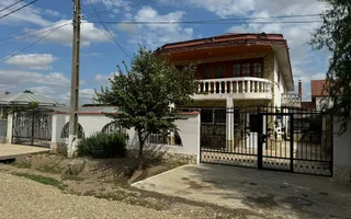 🏡 PROPRIETATE CU POTENȚIAL COMERCIAL ȘI LOCUINȚĂ | 62.000 € - Poză 16