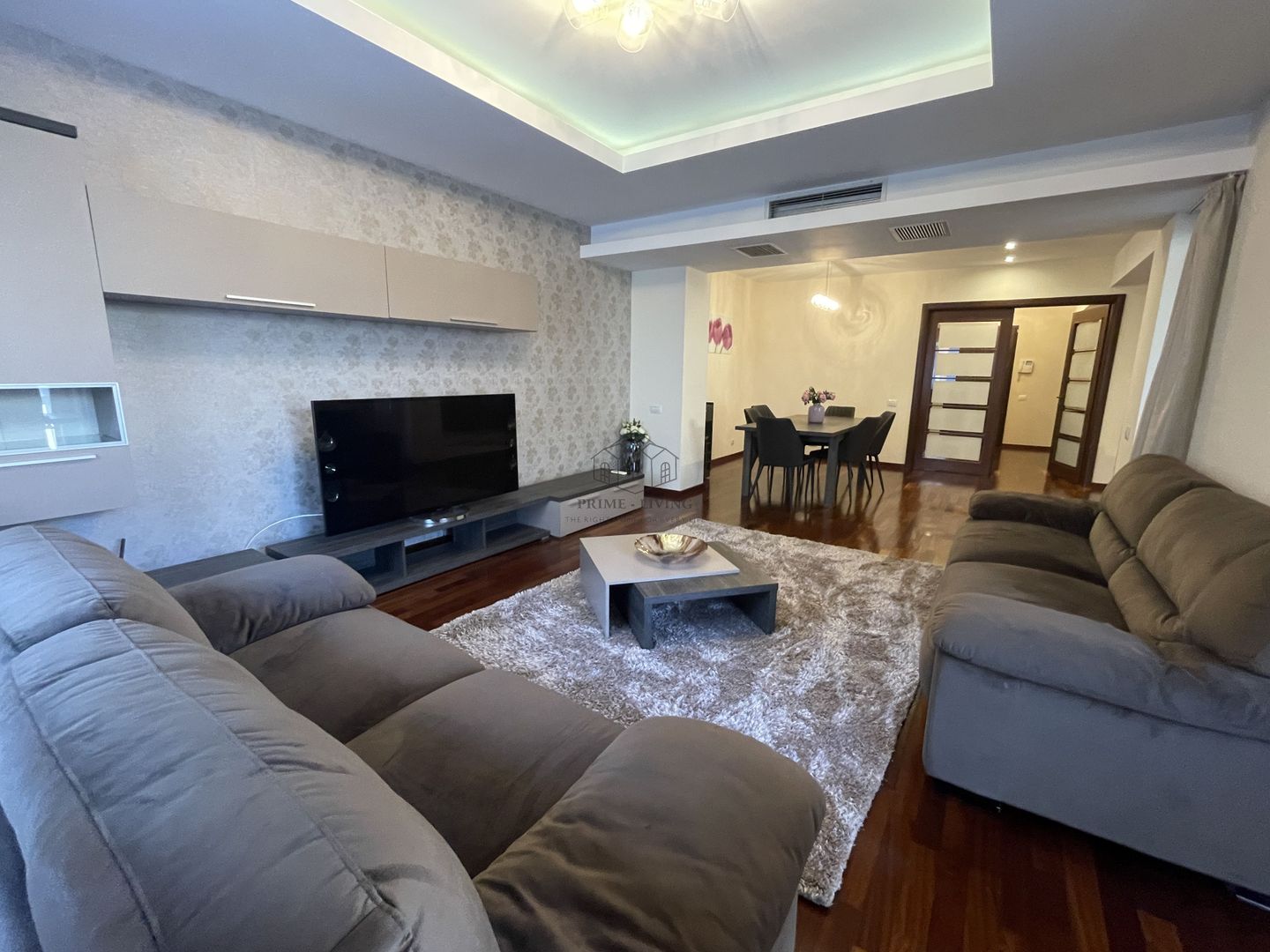 APARTAMENT CU 4 CAMERE LA INCHIRIERE LANGA PARCUL HERATSRAU - Poză 1