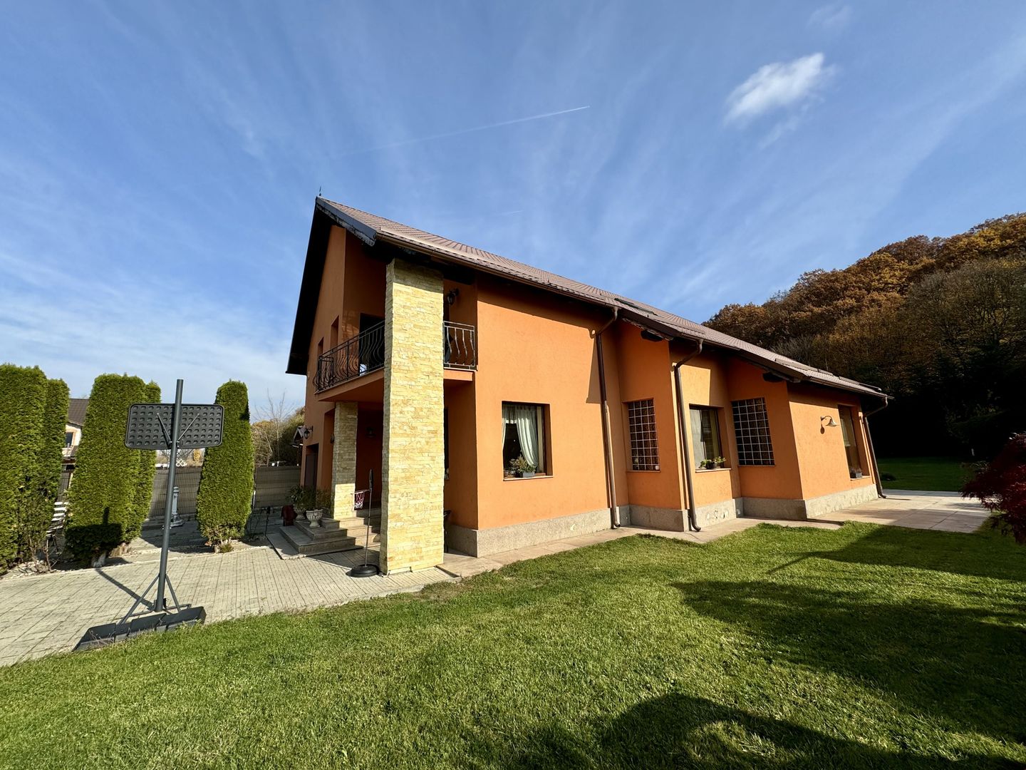 Vilă individuală de vânzare în Râșnov, Zona Primăverii | Natură și Confort - Poză 2