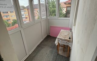 Apartament cu 2 camere de vanzare in Cugir - Poză 6