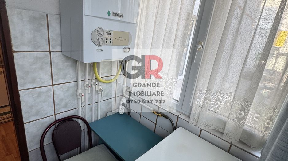 Apartament 3 camere, parter, cartier E3, centrala pe gaz - Poză 9