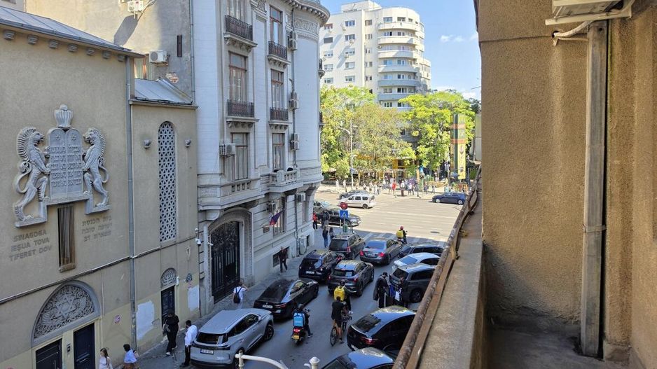 Piata Romana, 4 camere 138 MP total, Etaj 2/9, renovat - utilat, liber - Poză 4