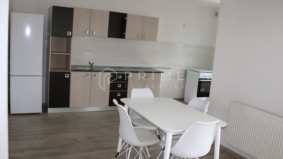 Casă tip duplex complet amenajată si mobilată | șemineu și garaj | - Poză 3
